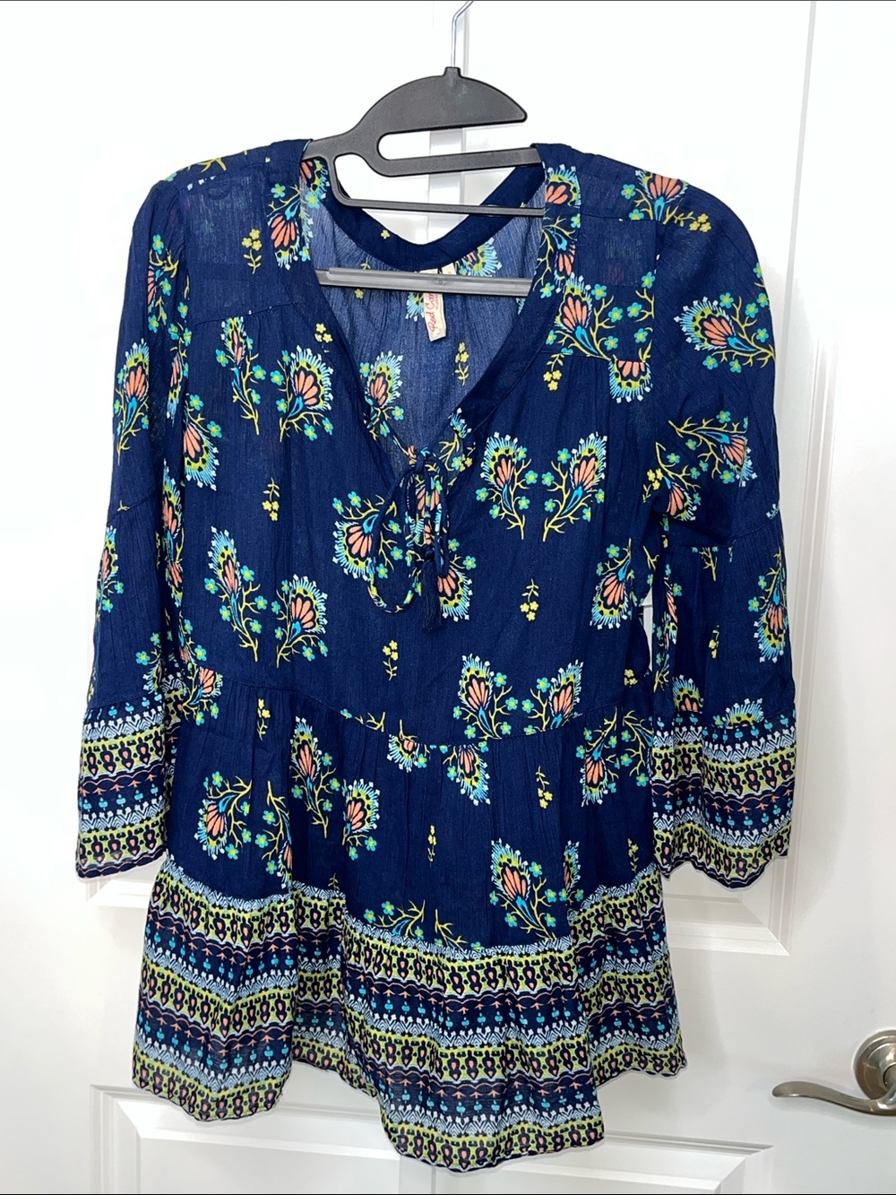 Red Camel Navy Floral Tie-Front Peasant Tunic Small